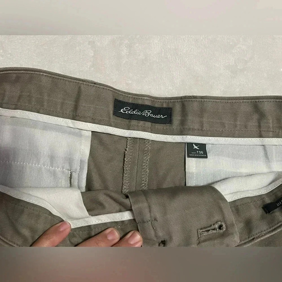 3/$28 Eddie Bauer Wrinkle-Free Pants Size T36 - Picture 3 of 7